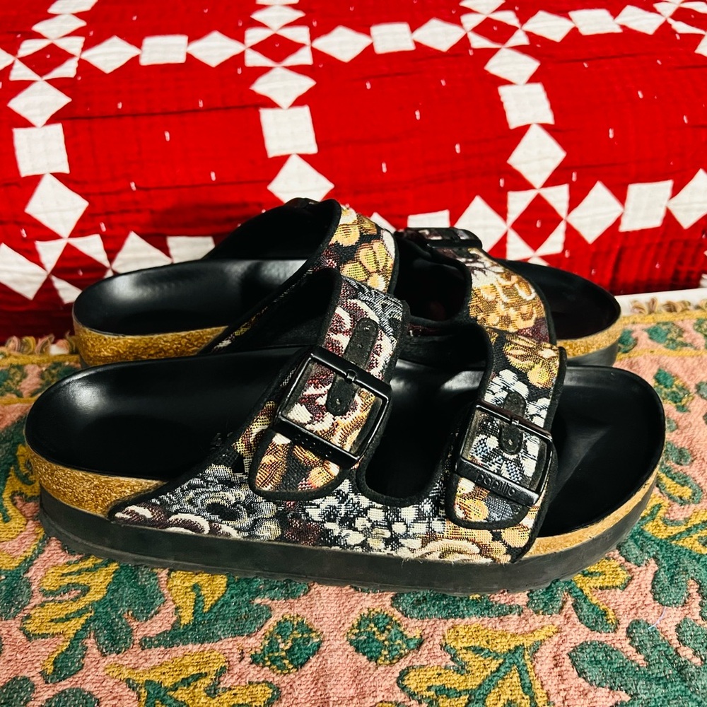 Papillio Birkenstock Anthro Platform Brocade Tapestry Sandals Sz 41 10 Summer